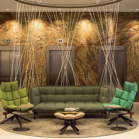 Hyatt Place Frankfurt Airport