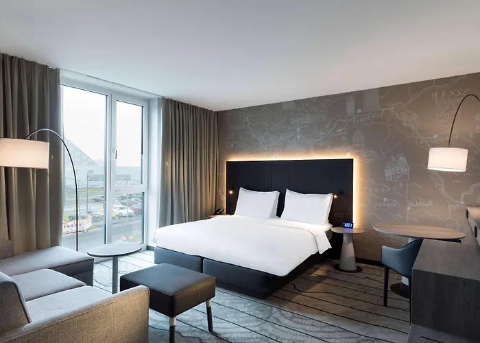Hotel Hyatt Place Frankfurt Airport 4*